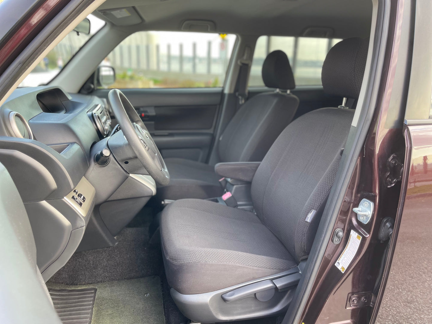 2009 TOYOTA SCION XB