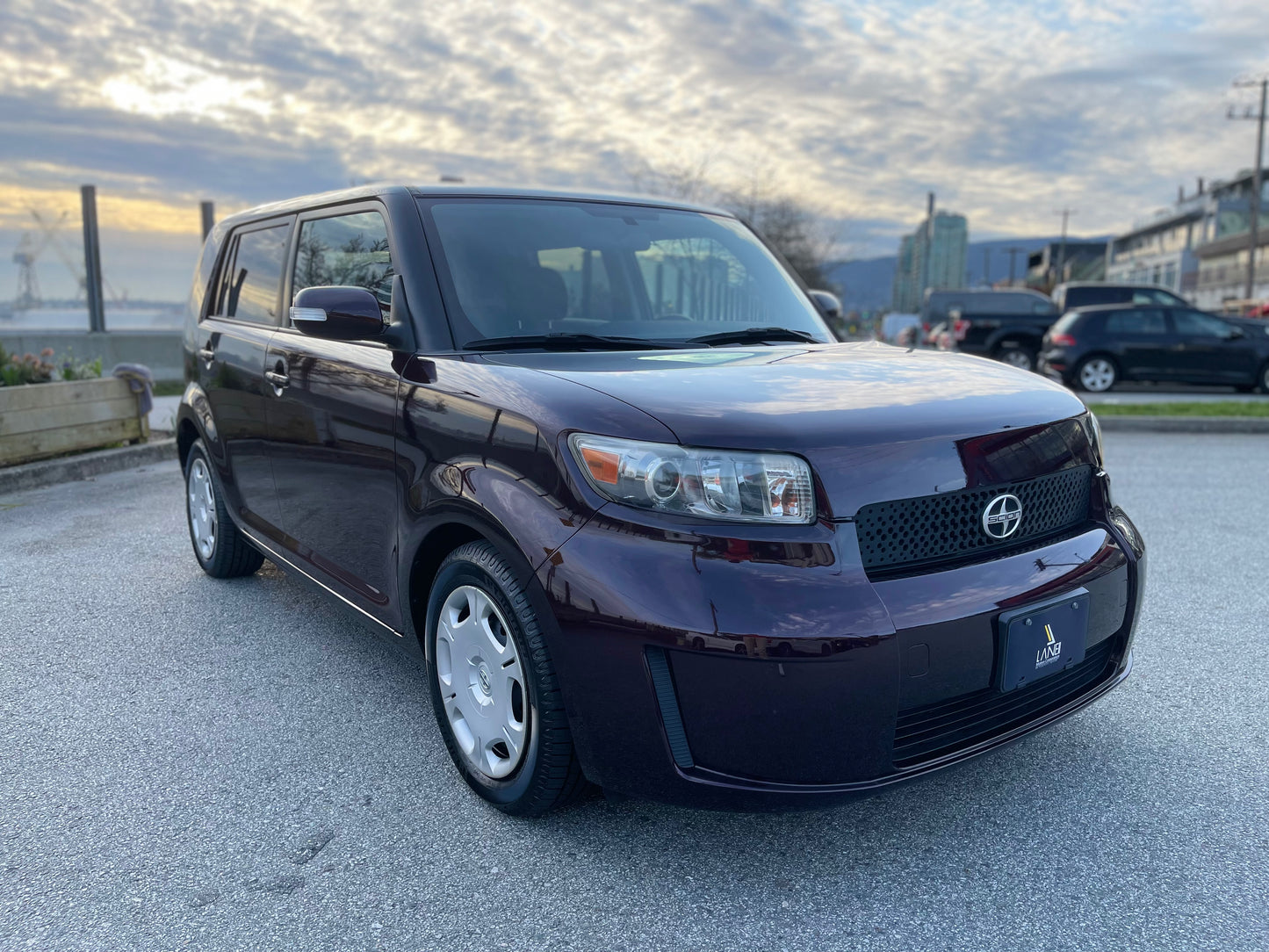 2009 TOYOTA SCION XB