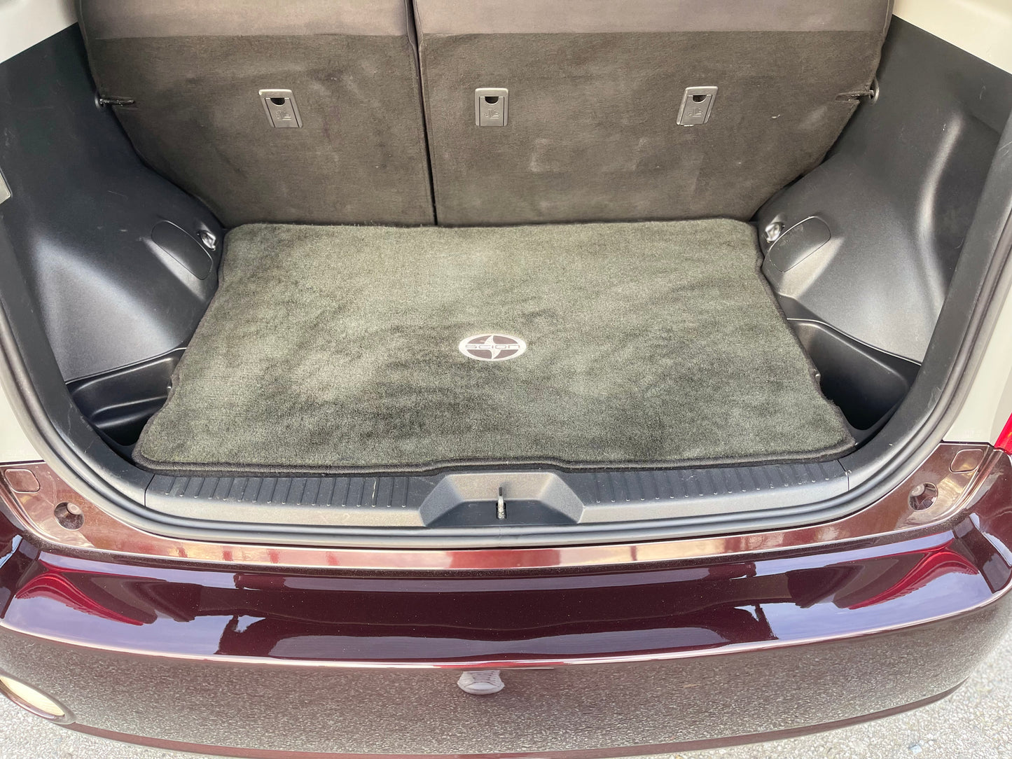 2009 TOYOTA SCION XB