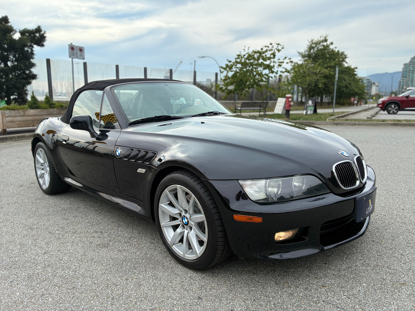 2002 BMW Z3 3.0i Convertible
