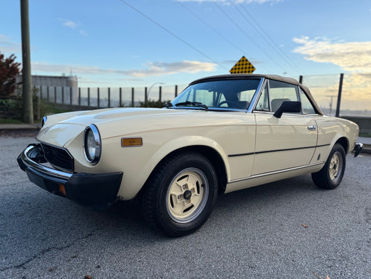 1981 Fiat Spider 2000 by Pininfarina