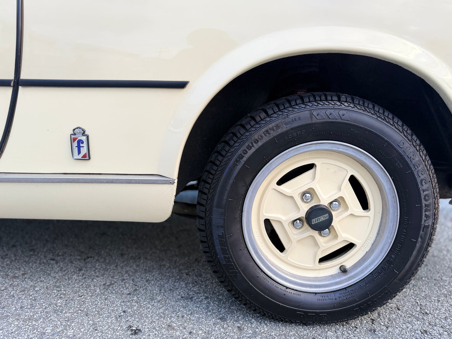 1981 Fiat Spider 2000 by Pininfarina