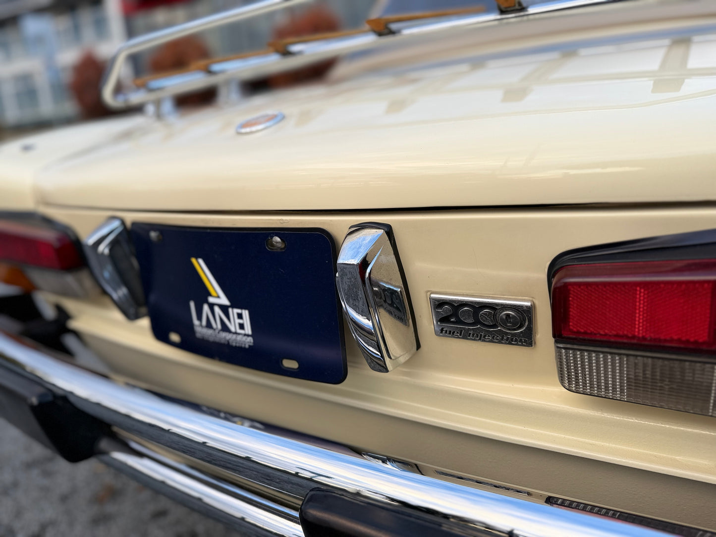 1981 Fiat Spider 2000 by Pininfarina