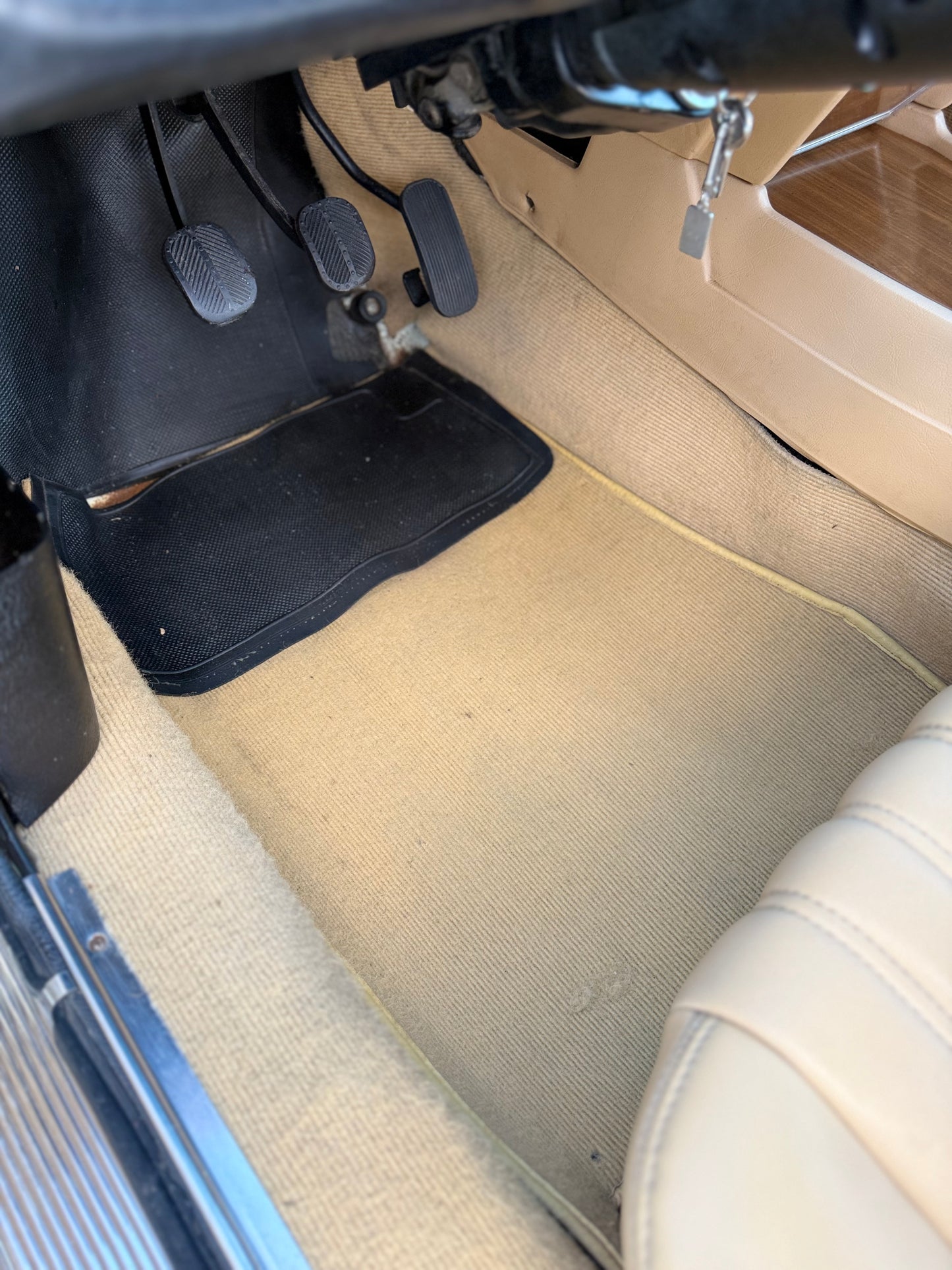 1981 Fiat Spider 2000 by Pininfarina