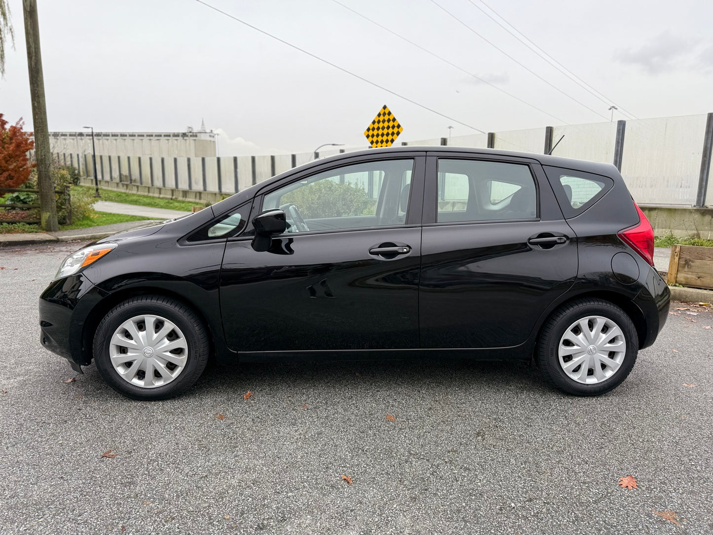 2016 Nissan Versa Note SV