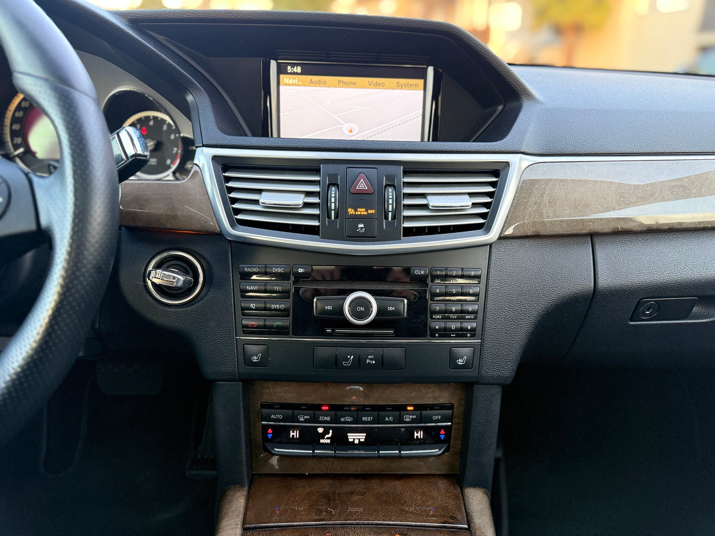 2010 Mercedes-Benz E550 AWD (4MATIC)