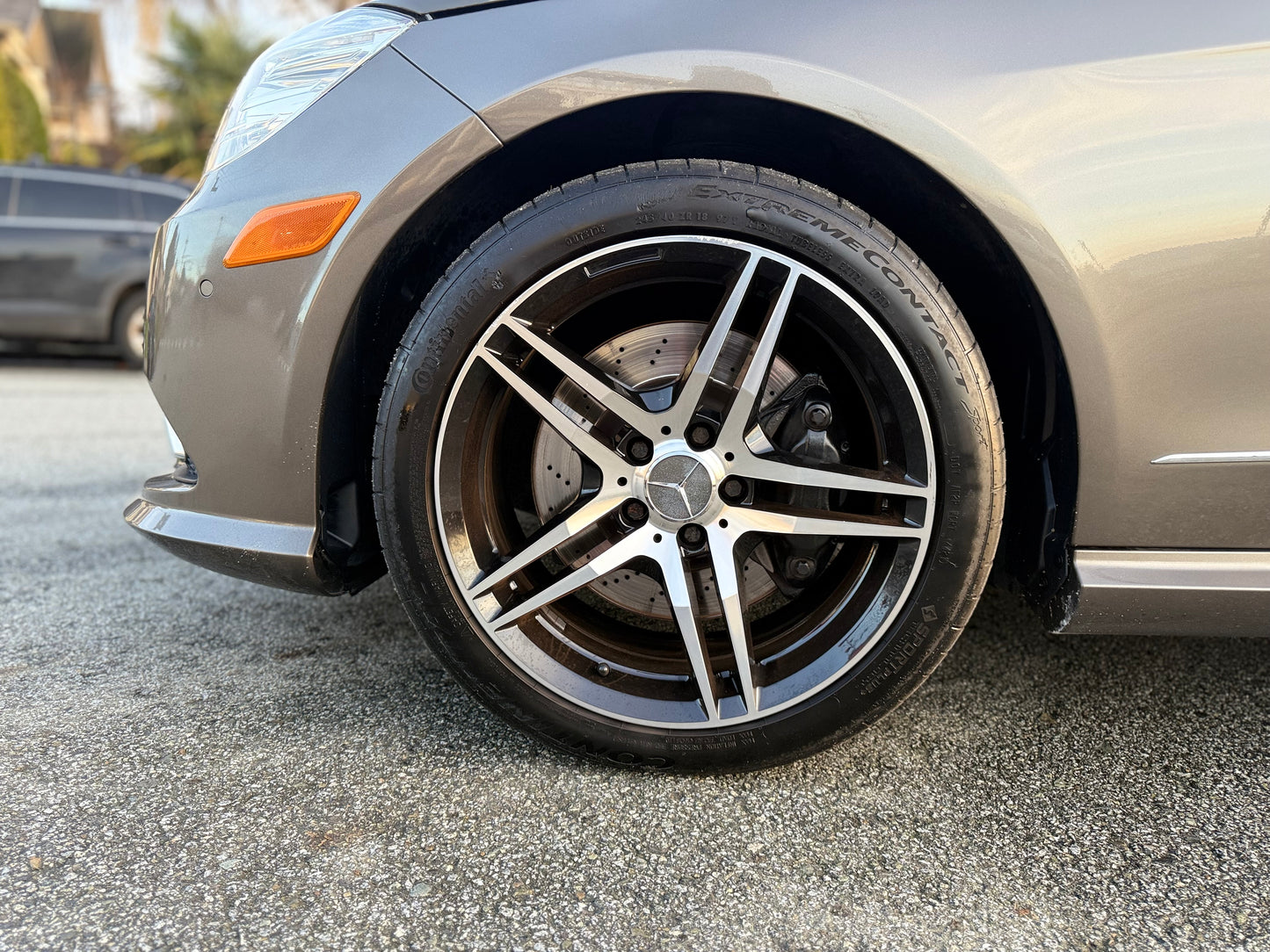 2010 Mercedes-Benz E550 AWD (4MATIC)