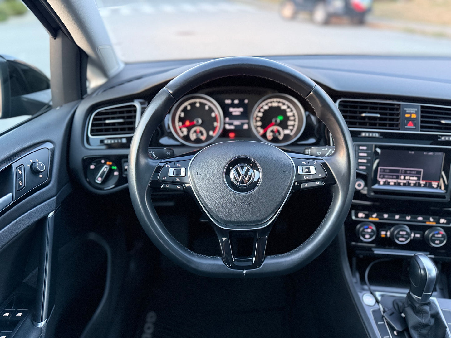 2015 Volkswagen Golf TSI Highline